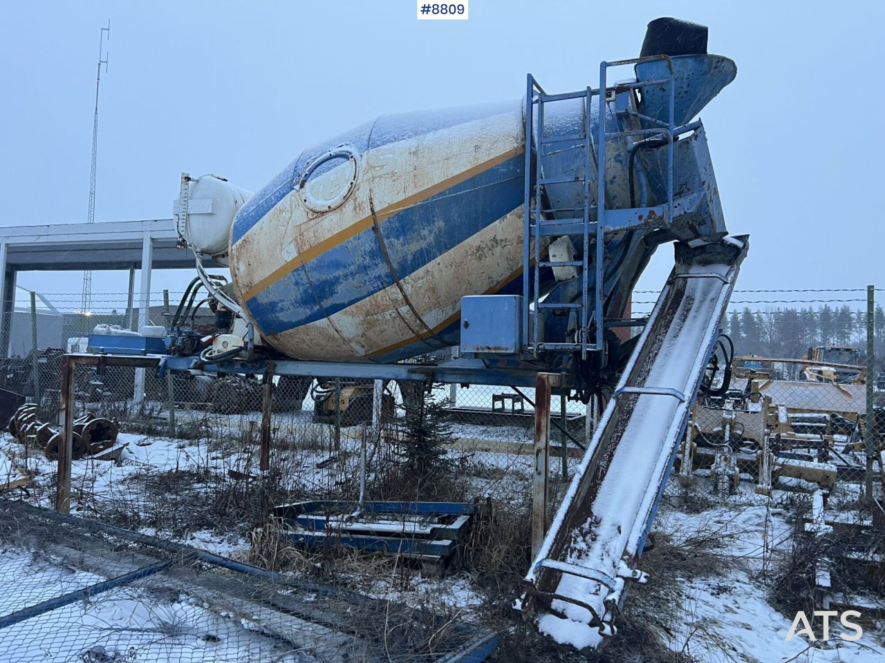 Concrete rotator 6 m3 with Laxo attachment - Cuba hormigonera: foto 1 Concrete rotator 6 m3 with Laxo attachment - Cuba hormigonera: foto 1