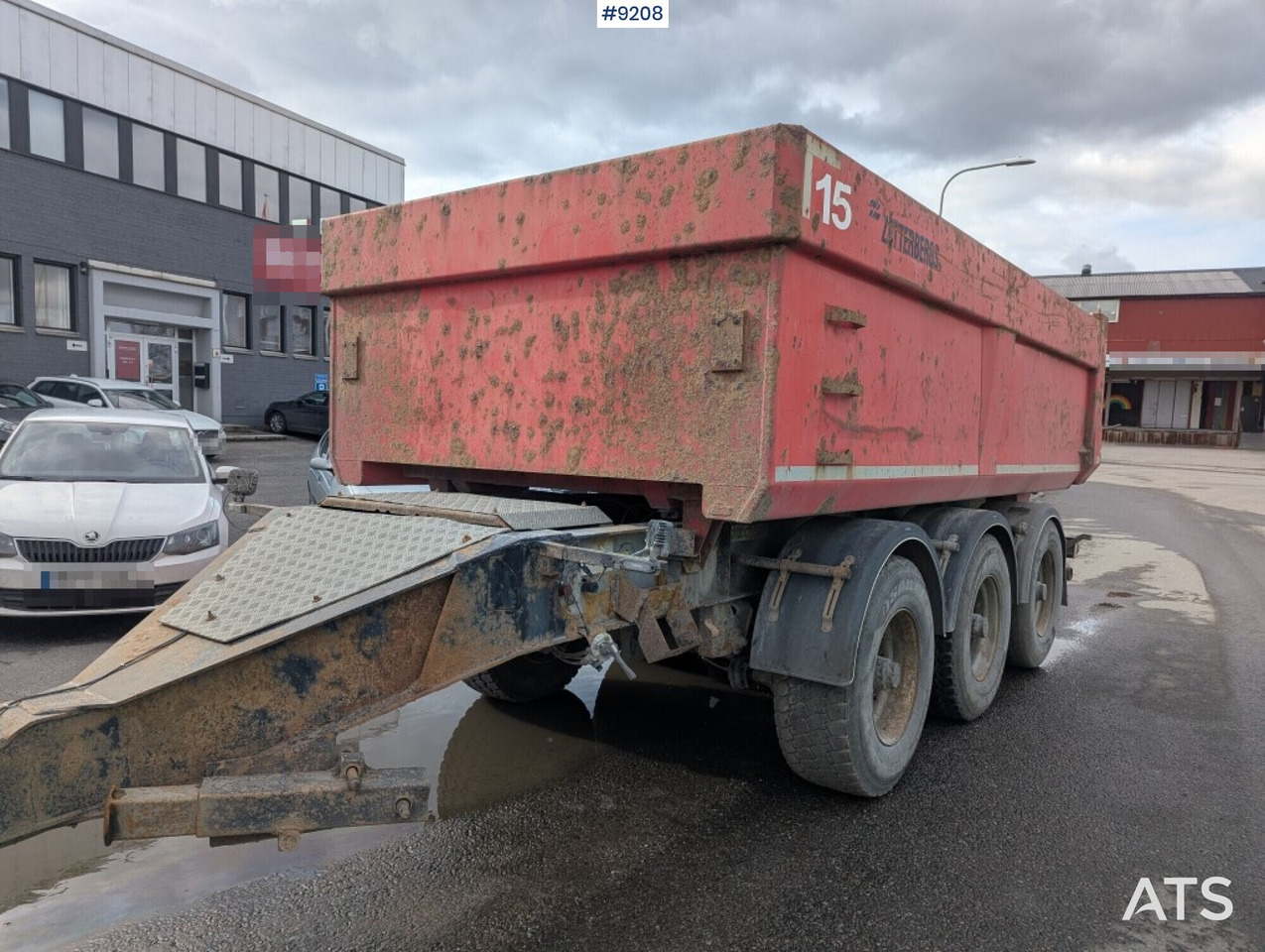 Dump / dozer truck Mercedes Benz Arocs 3251 8X4 with tipper wagon - Camión volquete: foto 4 Dump / dozer truck Mercedes Benz Arocs 3251 8X4 with tipper wagon - Camión volquete: foto 4