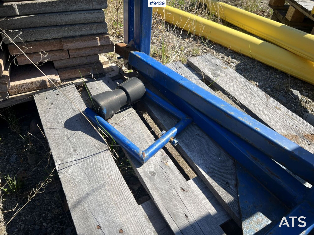 Hose reel for cable trenching - Equipo de construcción: foto 4 Hose reel for cable trenching - Equipo de construcción: foto 4