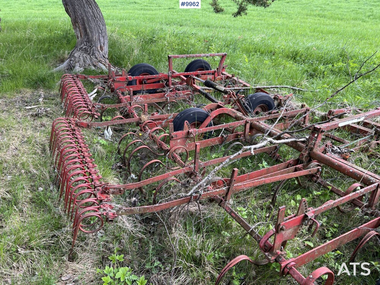 Grada Hydraulic harrow LILLA HARRIE HJH610-3: foto 12 Grada Hydraulic harrow LILLA HARRIE HJH610-3: foto 12