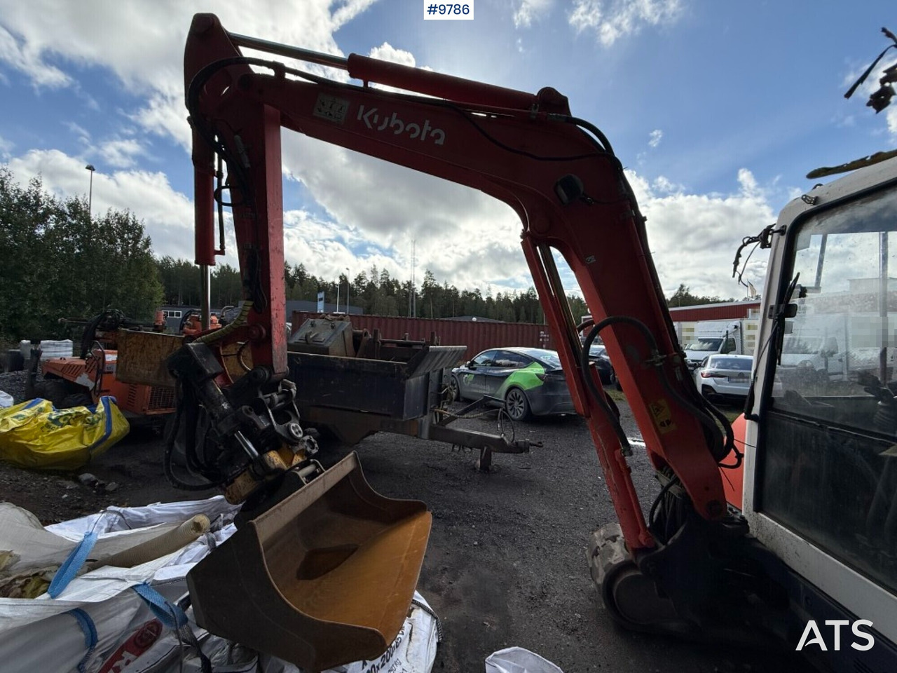 Kubota U45-3a crawler excavator with tiltrotator and buckets - Miniexcavadora: foto 4 Kubota U45-3a crawler excavator with tiltrotator and buckets - Miniexcavadora: foto 4