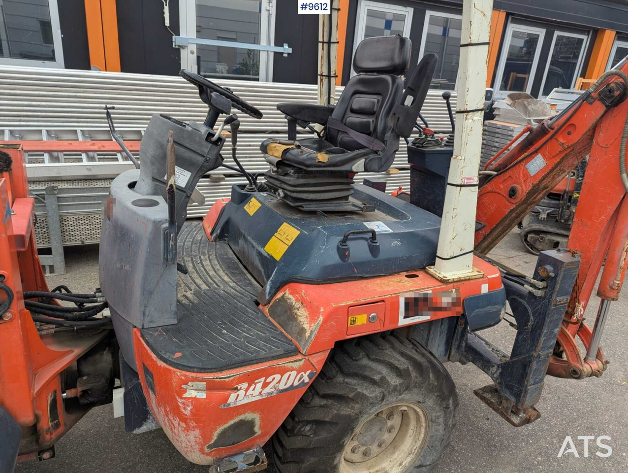 Kubota backhoe loader - Retroexcavadora: foto 5 Kubota backhoe loader - Retroexcavadora: foto 5