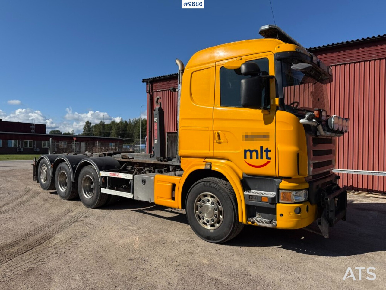 Scania G440 8X4 Lastväxlare plog och saltutrustad Rep.objekt - Camión multibasculante: foto 2 Scania G440 8X4 Lastväxlare plog och saltutrustad Rep.objekt - Camión multibasculante: foto 2
