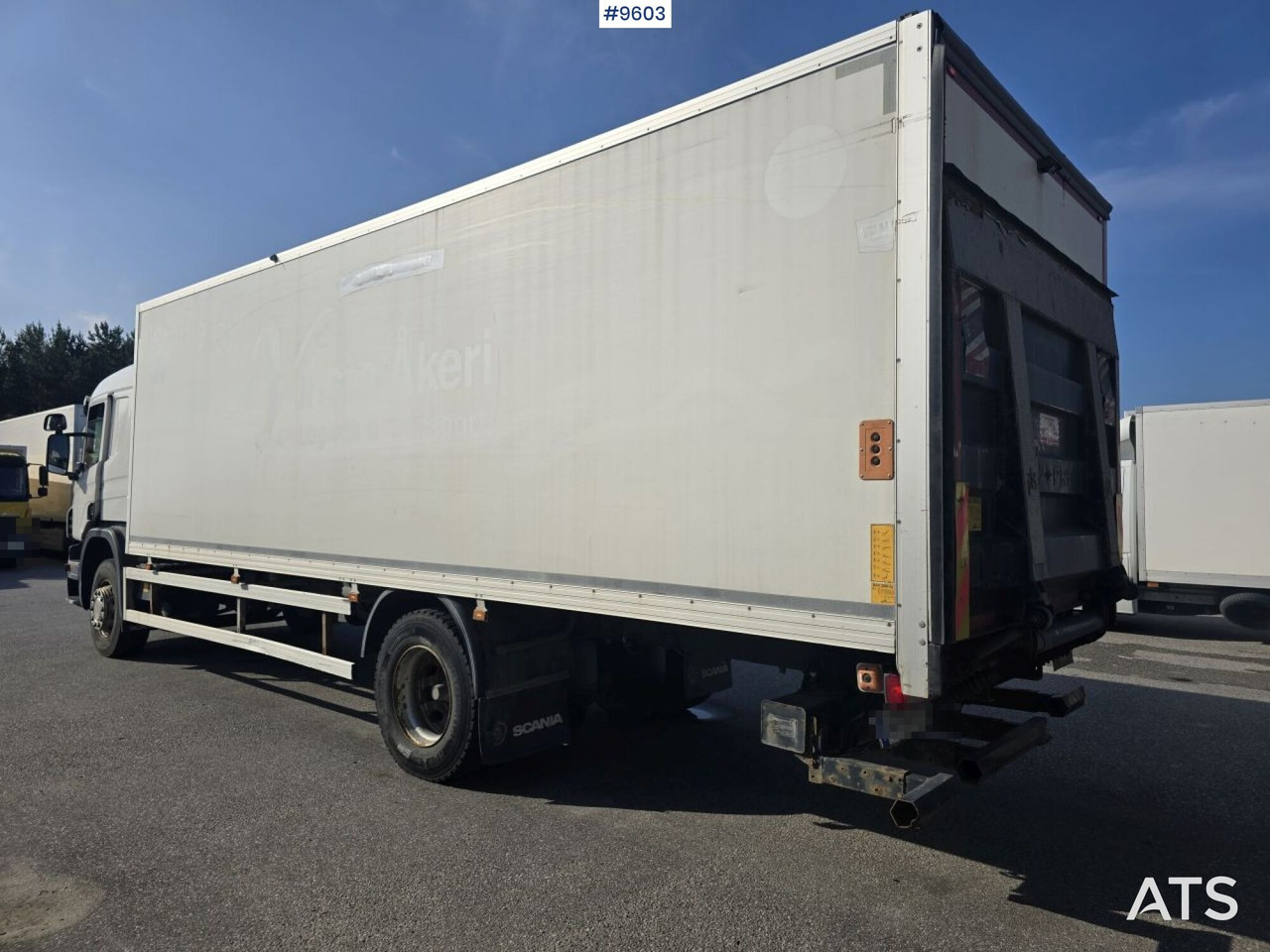 Scania P280 Skåpbil - Camión caja cerrada: foto 5 Scania P280 Skåpbil - Camión caja cerrada: foto 5