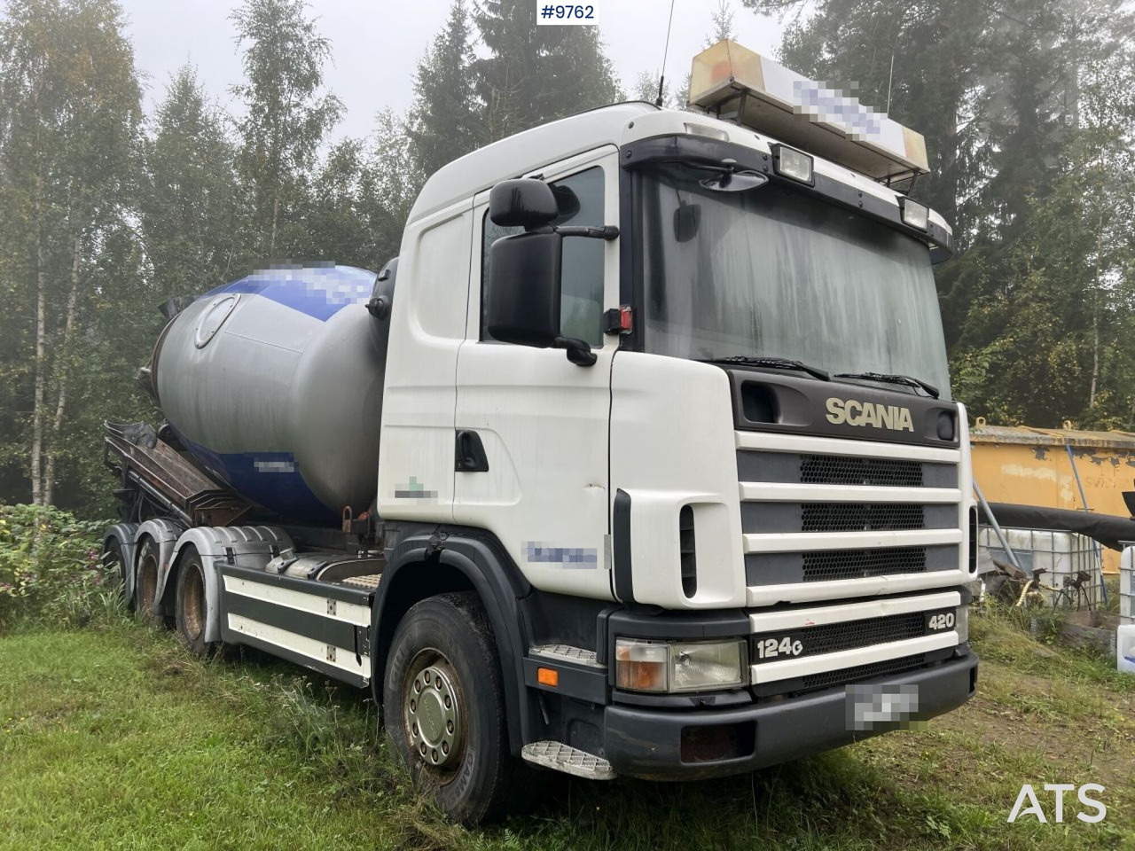 Scania R124 Tridem Concrete Truck - Camión hormigonera: foto 2 Scania R124 Tridem Concrete Truck - Camión hormigonera: foto 2