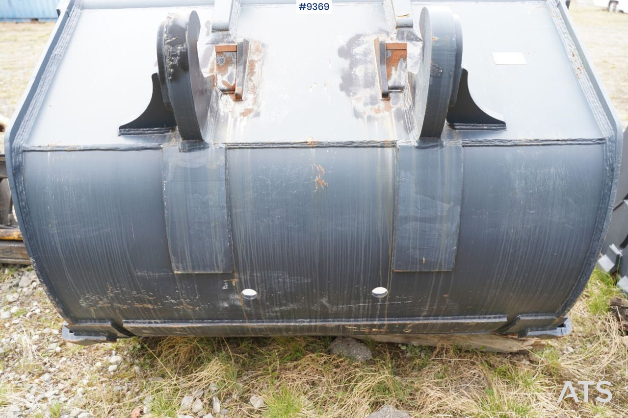 Tooth bucket TOBA SMP 105 - Equipo de construcción: foto 4 Tooth bucket TOBA SMP 105 - Equipo de construcción: foto 4