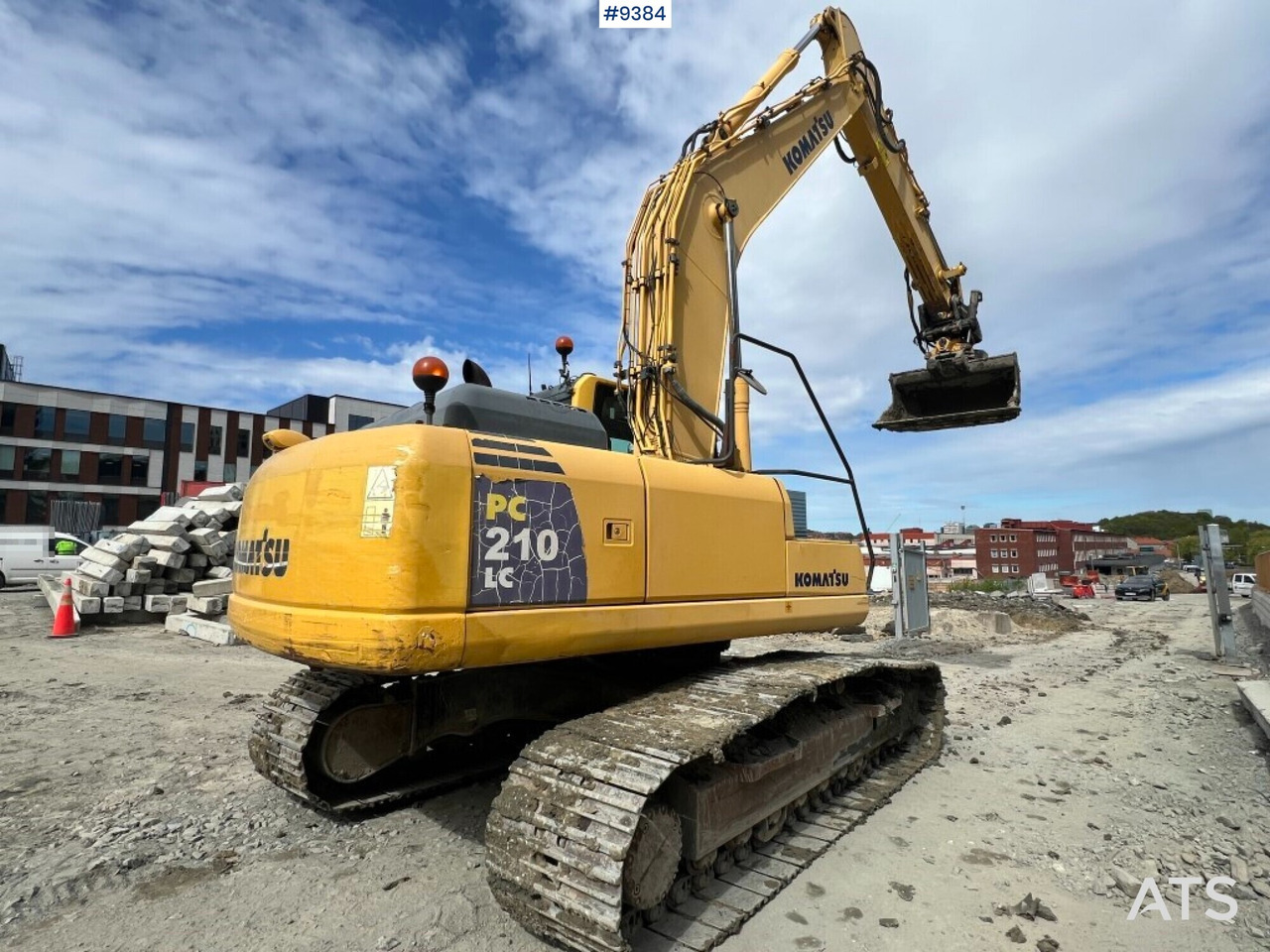 Tracked excavator Komatsu PC210LC (VIDEO) - Excavadora de cadenas: foto 4 Tracked excavator Komatsu PC210LC (VIDEO) - Excavadora de cadenas: foto 4