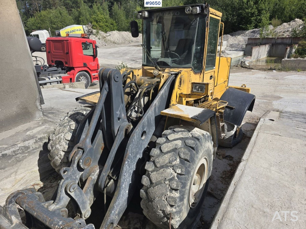 VOLVO L120 - Cargadora de ruedas: foto 1 VOLVO L120 - Cargadora de ruedas: foto 1
