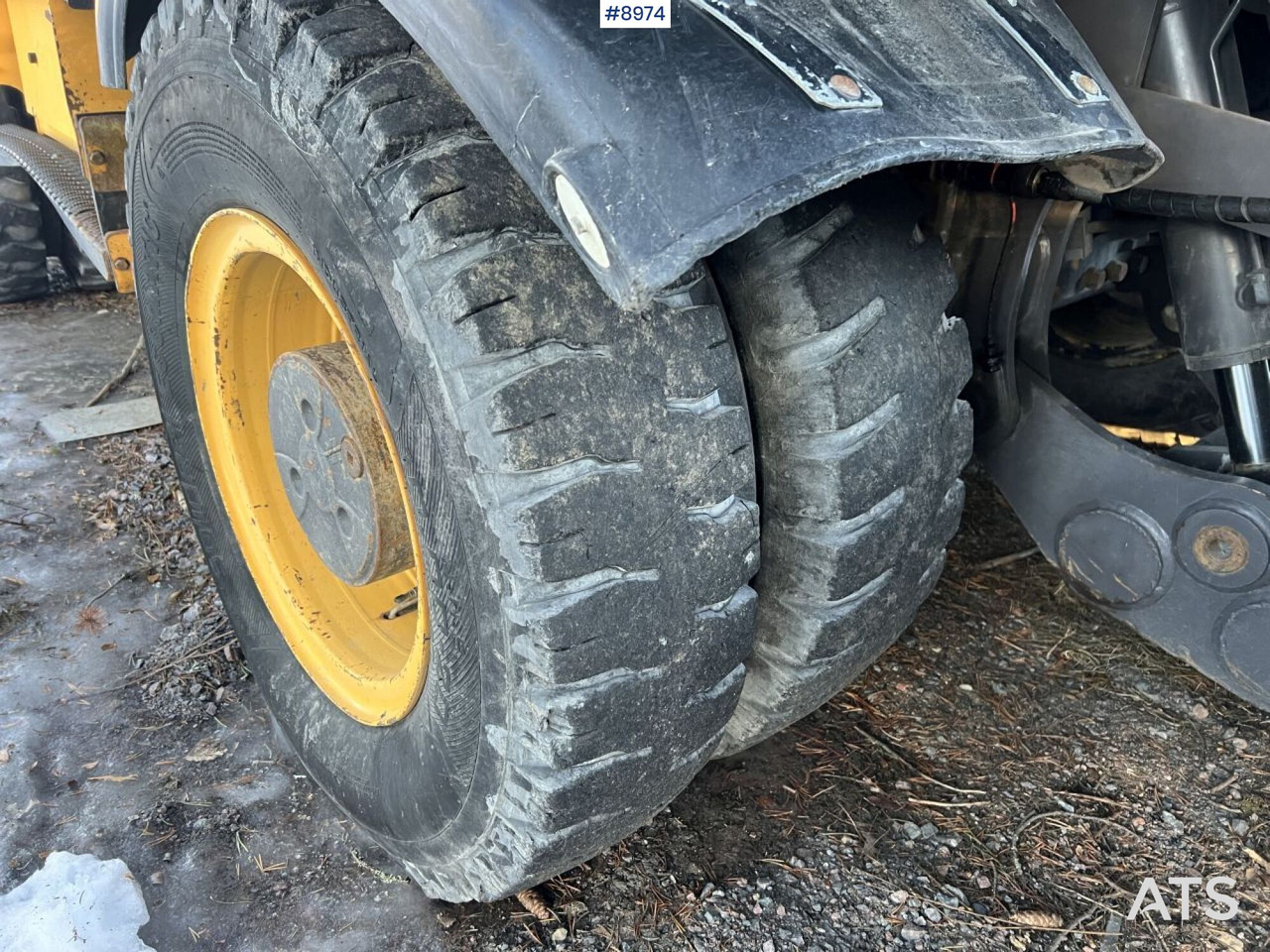 Excavadora de ruedas Volvo EW 160 D with Digging System, Tipper and Attachments: foto 18