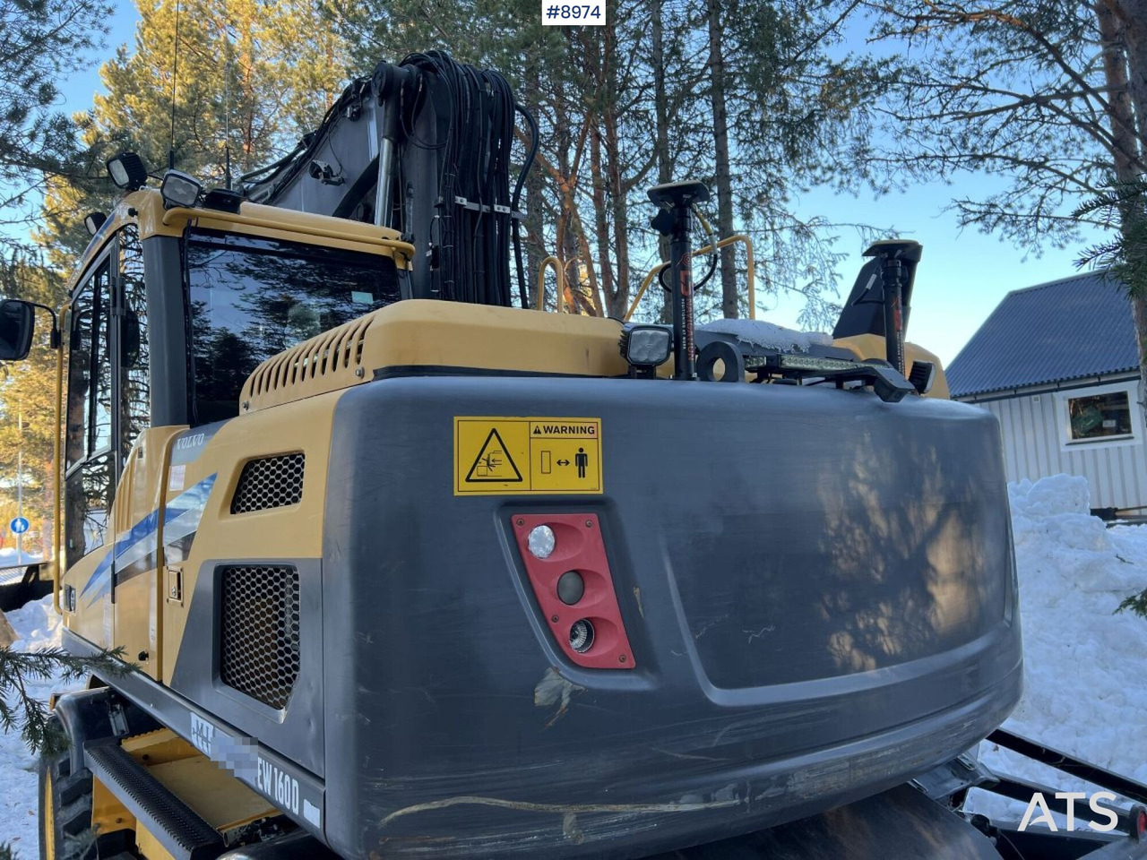 Excavadora de ruedas Volvo EW 160 D with Digging System, Tipper and Attachments: foto 15