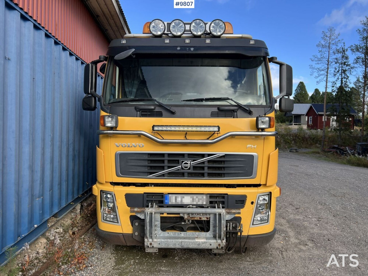 Volvo FH-480 6*2 with LAXO-Quick lock and plow equipment - Camión volquete: foto 3 Volvo FH-480 6*2 with LAXO-Quick lock and plow equipment - Camión volquete: foto 3