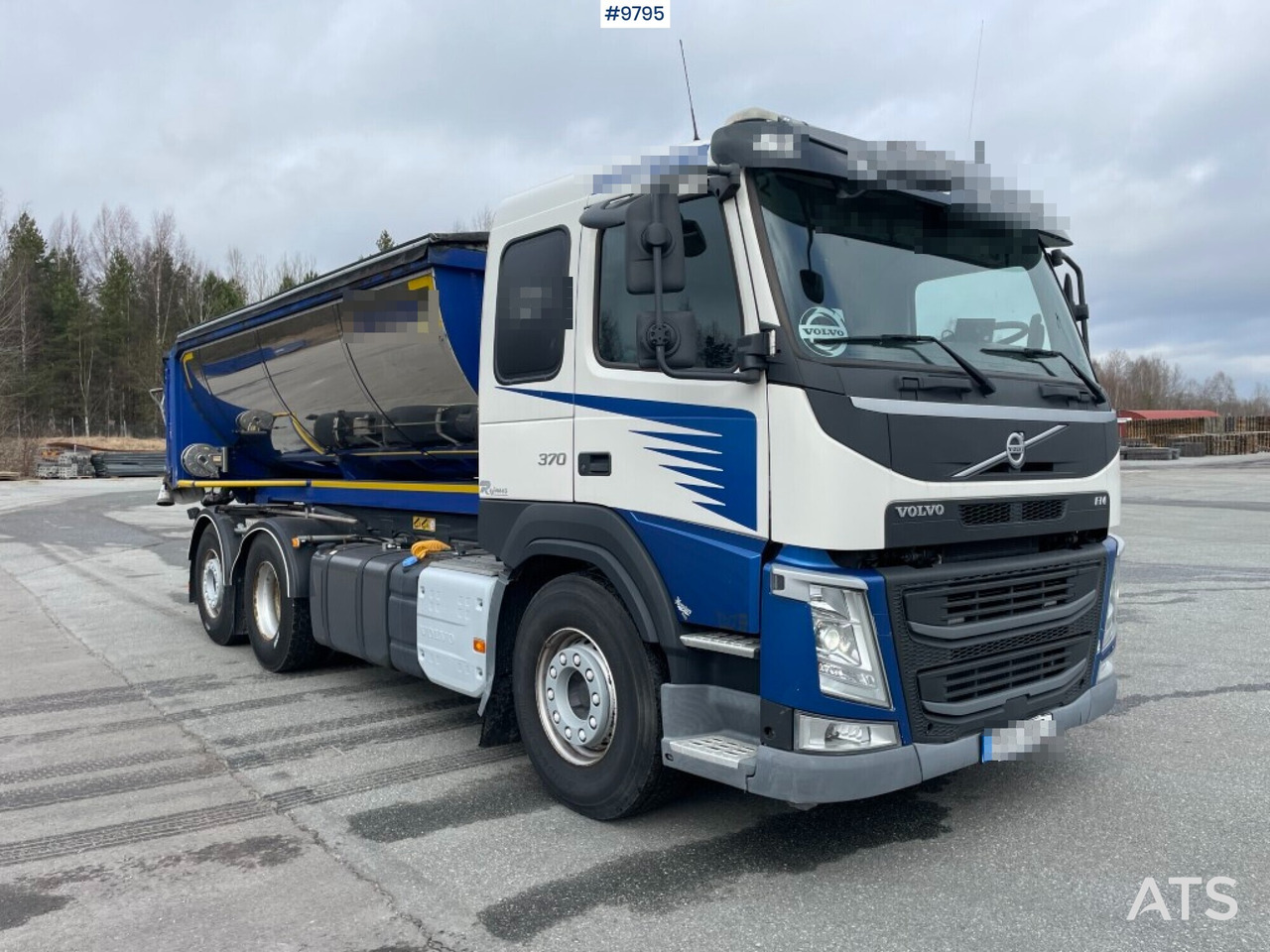 Volvo FM 370 6X2 Spreader truck - Camión volquete: foto 3 Volvo FM 370 6X2 Spreader truck - Camión volquete: foto 3