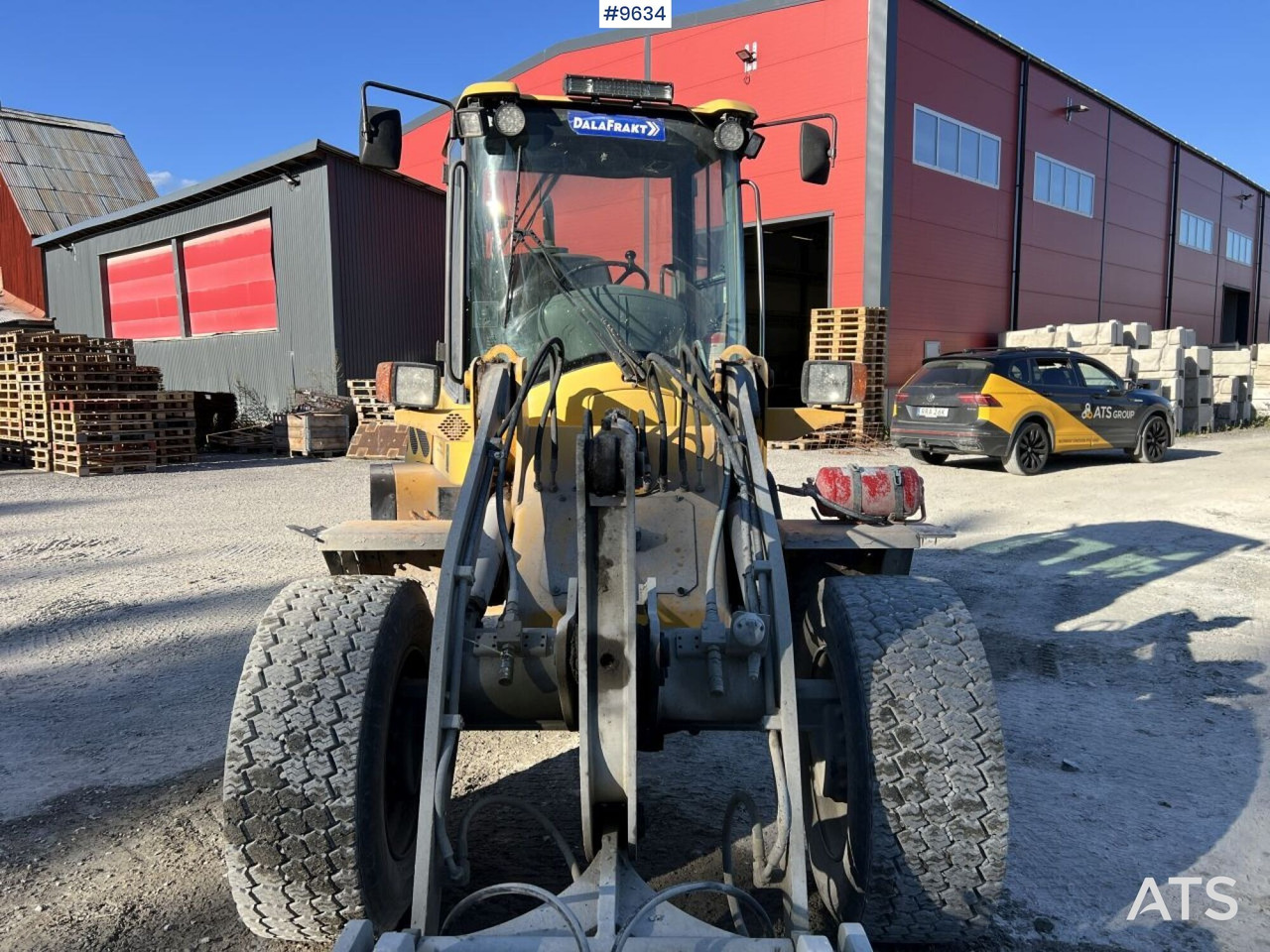 Cargadora de ruedas Volvo L30Z Wheel loader with multiple attachments: foto 8