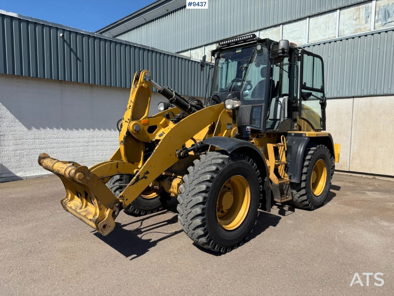 Wheel loader CAT 910K only 3257h - Cargadora de ruedas: foto 1 Wheel loader CAT 910K only 3257h - Cargadora de ruedas: foto 1