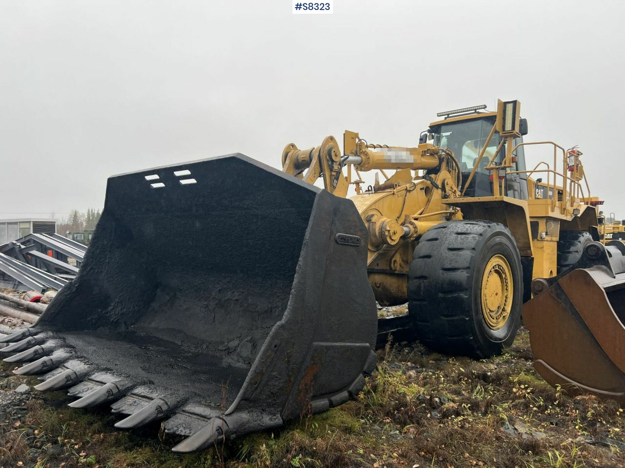 Wheel loader, CAT 988H with bucket - Cargadora de ruedas: foto 1 Wheel loader, CAT 988H with bucket - Cargadora de ruedas: foto 1