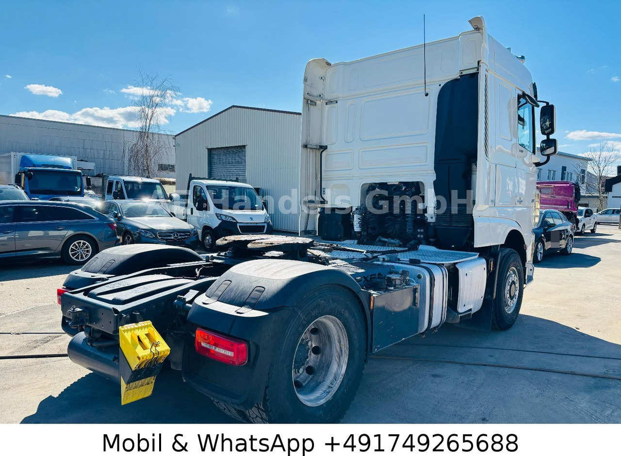 DAF XF 530 SC BL PXP 4x4 *Retarder/Hydr./Standklima - Cabeza tractora: foto 5 DAF XF 530 SC BL PXP 4x4 *Retarder/Hydr./Standklima - Cabeza tractora: foto 5