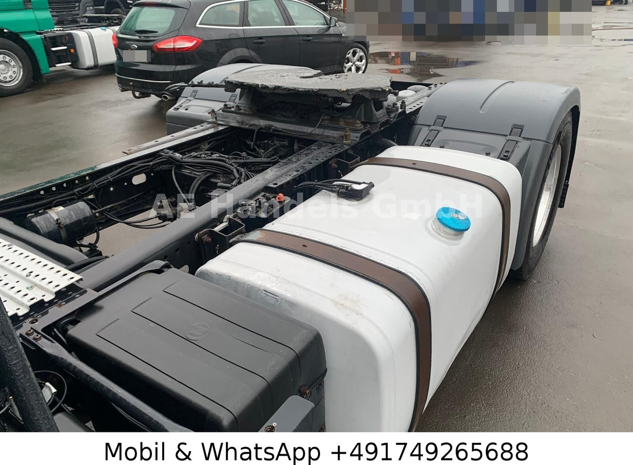 Cabeza tractora MAN TGX 18.440 ADR XLX BL *Retarder/ACC/Standklima: foto 11 Cabeza tractora MAN TGX 18.440 ADR XLX BL *Retarder/ACC/Standklima: foto 11