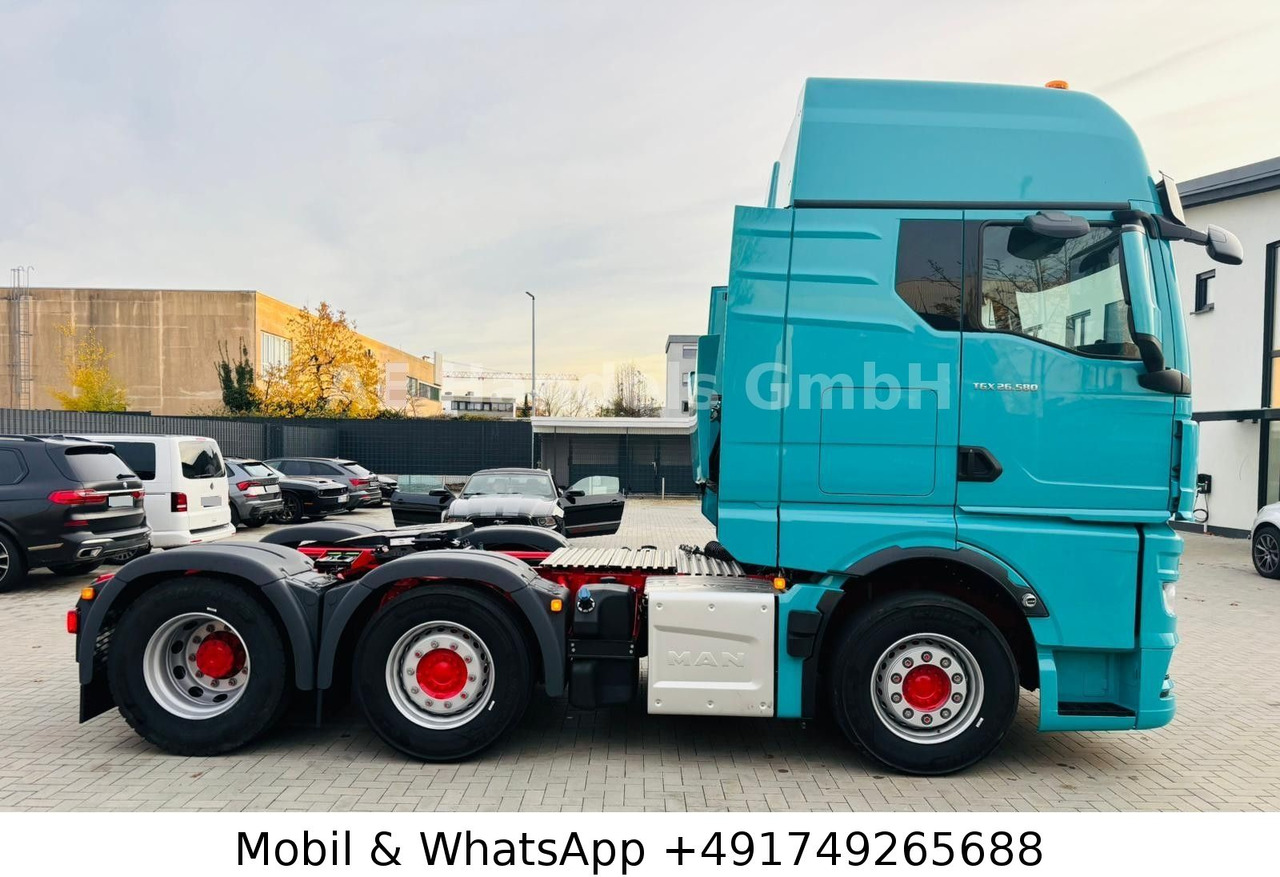 MAN TGX 26.580 GX BL 6x2 70t*Retarder/ACC/Standklima - Cabeza tractora: foto 2 MAN TGX 26.580 GX BL 6x2 70t*Retarder/ACC/Standklima - Cabeza tractora: foto 2