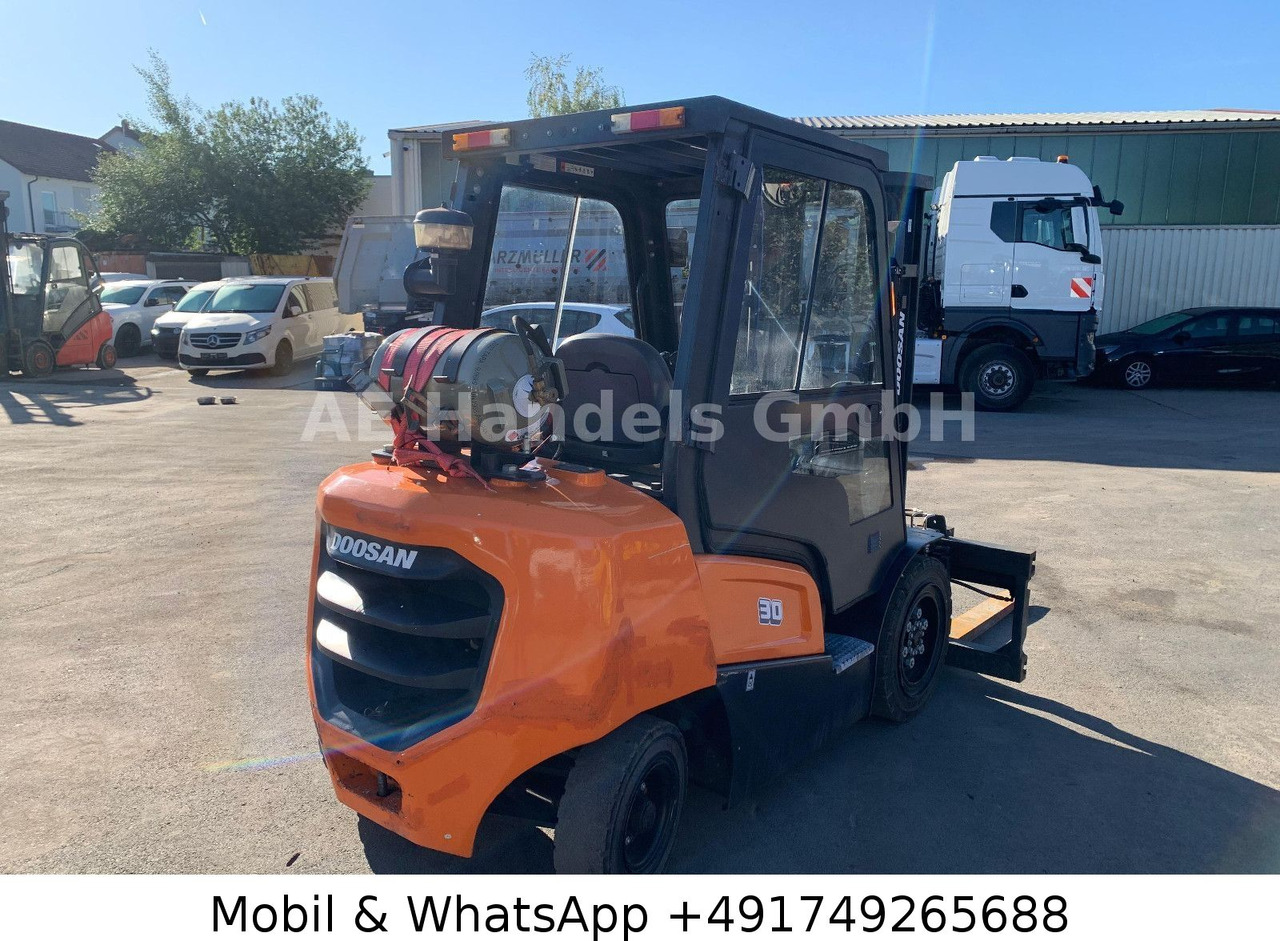 Carretilla elevadora de gas Doosan G30NXP LPG *3000KG HubKraft/1.211STD/BJ:2021: foto 13 Carretilla elevadora de gas Doosan G30NXP LPG *3000KG HubKraft/1.211STD/BJ:2021: foto 13
