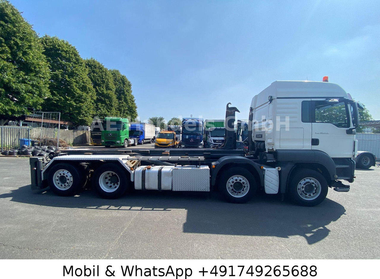 MAN TGS 35.440 XLX BL 8x2 Silo *Retarder/Lenk+Lift - Camión multibasculante, Camión grúa: foto 2 MAN TGS 35.440 XLX BL 8x2 Silo *Retarder/Lenk+Lift - Camión multibasculante, Camión grúa: foto 2