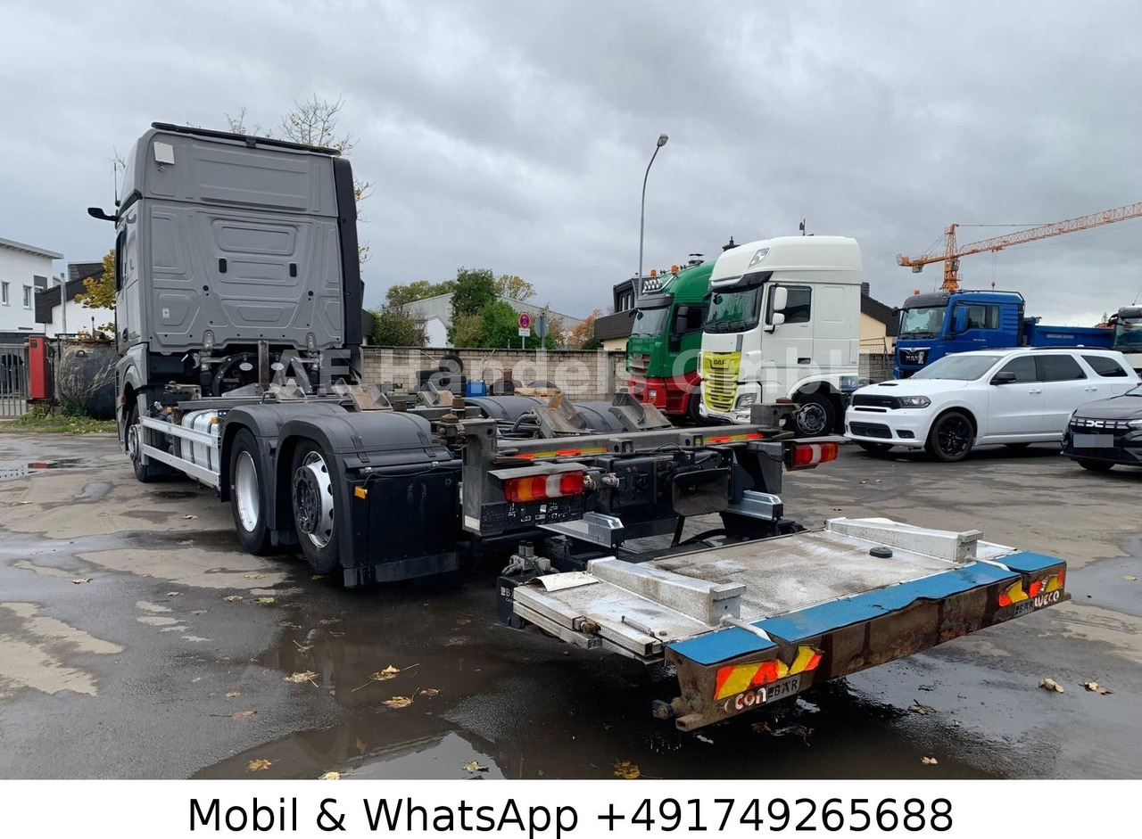 Mercedes-Benz Actros V 2545 BigSpace LL*Retarder/LBW/Lenk+Lift - Camión portacontenedore/ Intercambiable: foto 3 Mercedes-Benz Actros V 2545 BigSpace LL*Retarder/LBW/Lenk+Lift - Camión portacontenedore/ Intercambiable: foto 3