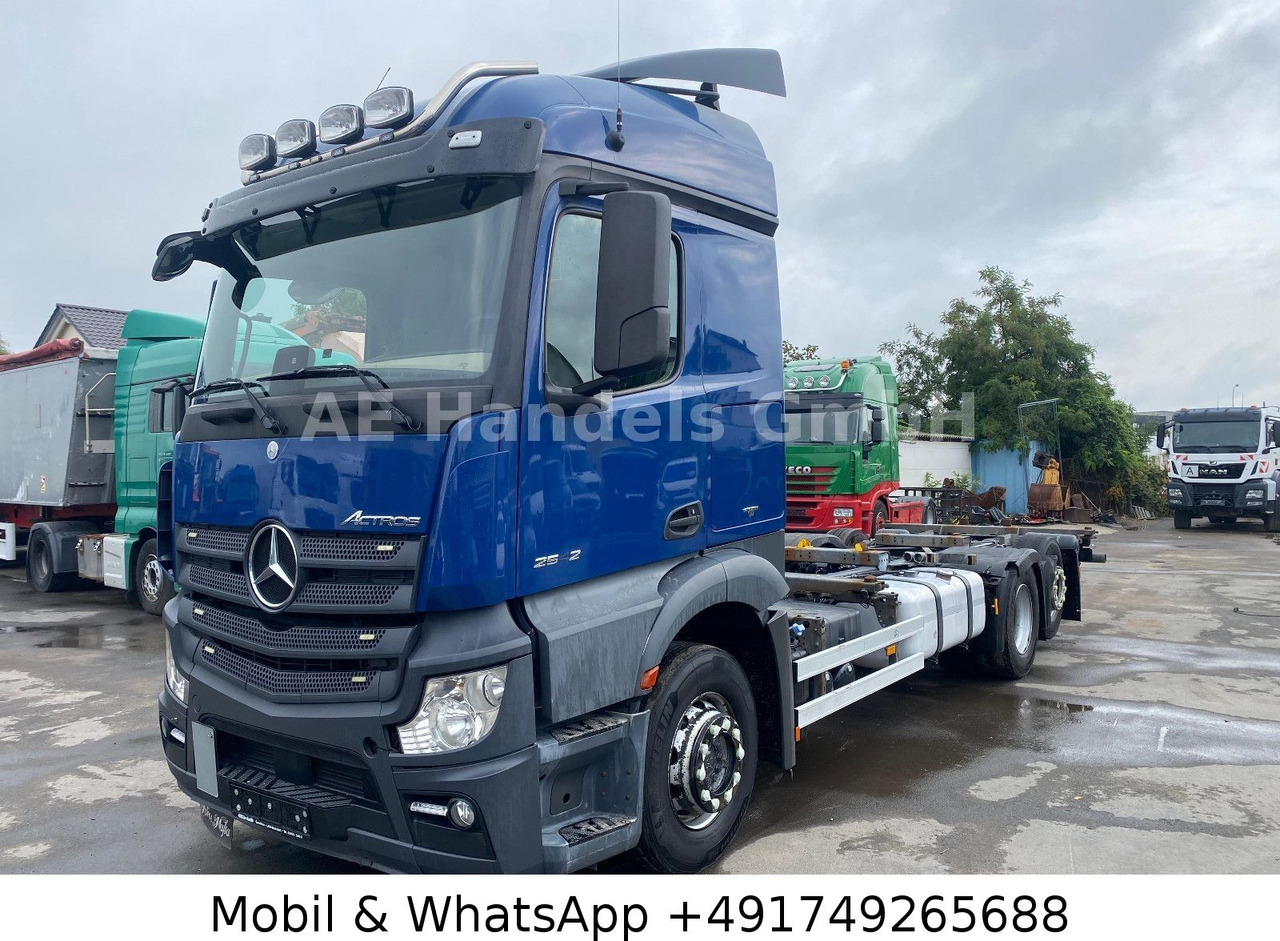 Mercedes-Benz Benz Actros IV 2542 L LL 6x2 *Retarder/Lift/LDW - Camión chasis: foto 3 Mercedes-Benz Benz Actros IV 2542 L LL 6x2 *Retarder/Lift/LDW - Camión chasis: foto 3