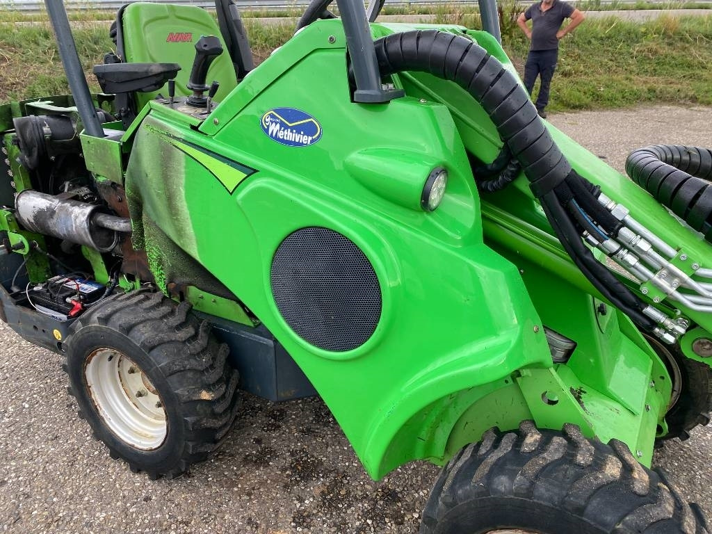 Cargadora articulada Avant M 528 EIPTT /Certificat CE endommagée: foto 49 Cargadora articulada Avant M 528 EIPTT /Certificat CE endommagée: foto 49