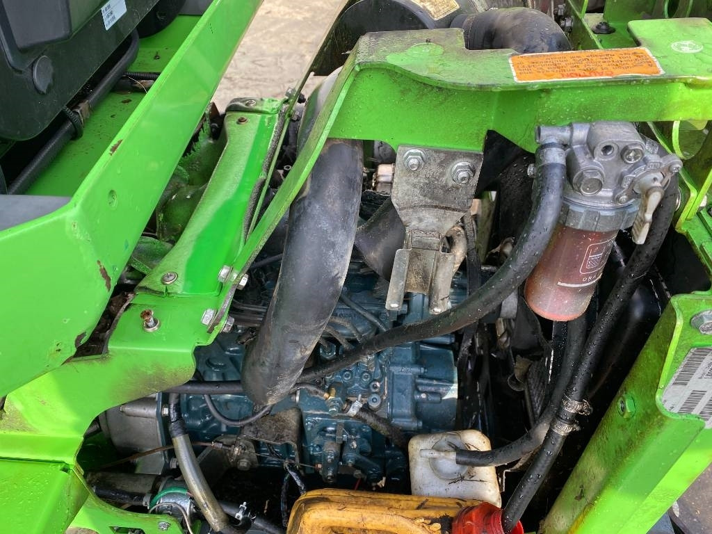 Cargadora articulada Avant M 528 EIPTT /Certificat CE endommagée: foto 12 Cargadora articulada Avant M 528 EIPTT /Certificat CE endommagée: foto 12