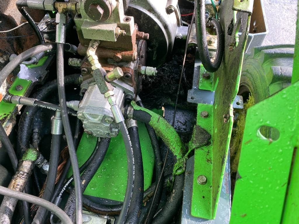 Cargadora articulada Avant M 528 EIPTT /Certificat CE endommagée: foto 21 Cargadora articulada Avant M 528 EIPTT /Certificat CE endommagée: foto 21