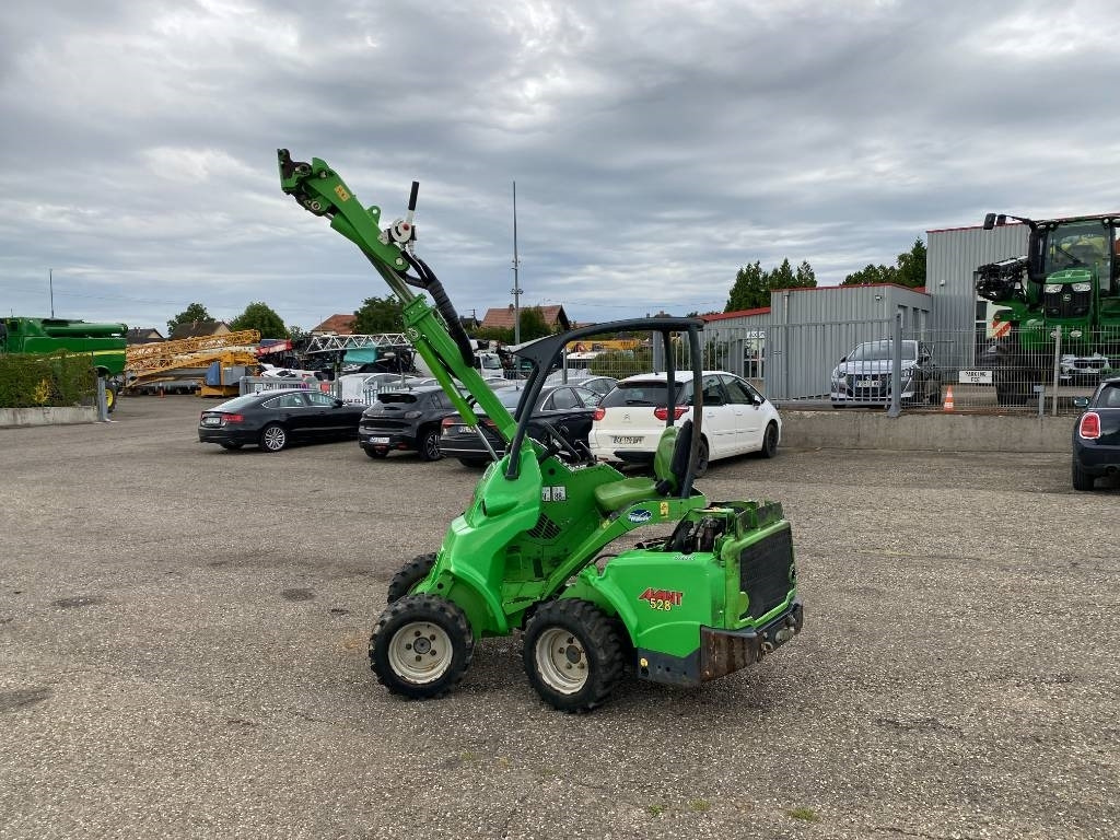 Cargadora articulada Avant M 528 EIPTT /Certificat CE endommagée: foto 8 Cargadora articulada Avant M 528 EIPTT /Certificat CE endommagée: foto 8