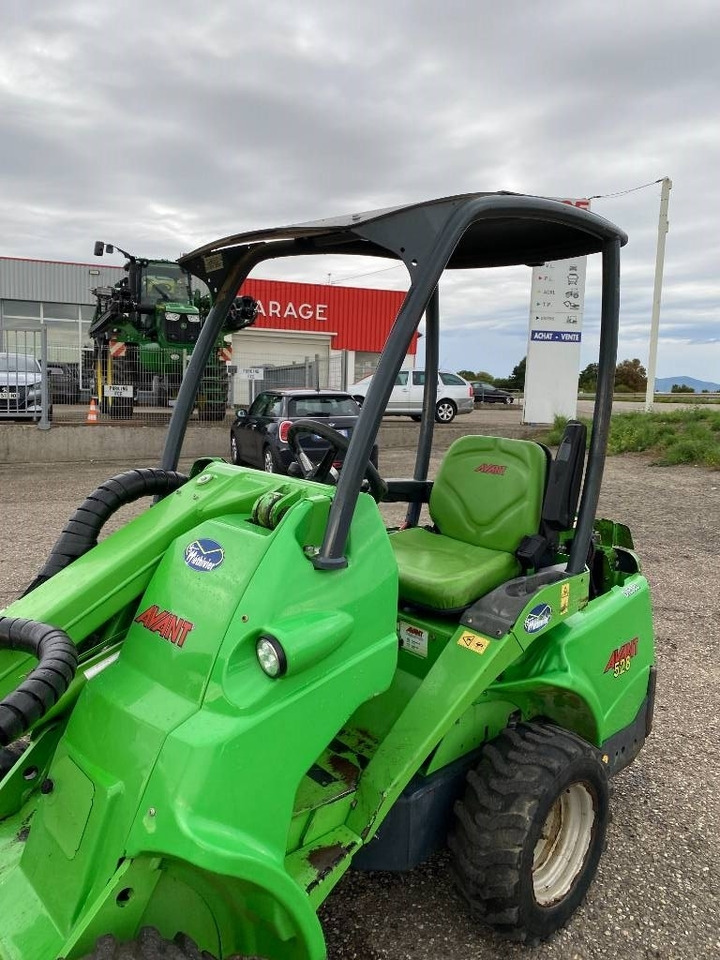 Cargadora articulada Avant M 528 EIPTT /Certificat CE endommagée: foto 28 Cargadora articulada Avant M 528 EIPTT /Certificat CE endommagée: foto 28