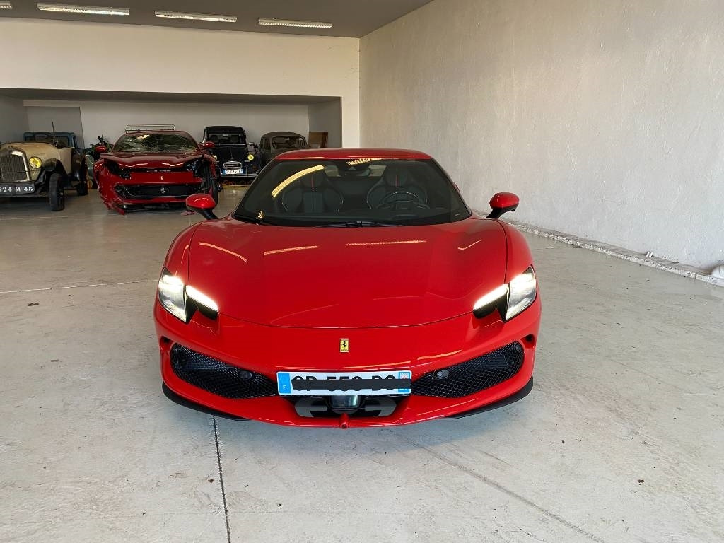 Ferrari 296 GTB Origine Françaises TVA Récupérable neuve - Coche: foto 2 Ferrari 296 GTB Origine Françaises TVA Récupérable neuve - Coche: foto 2