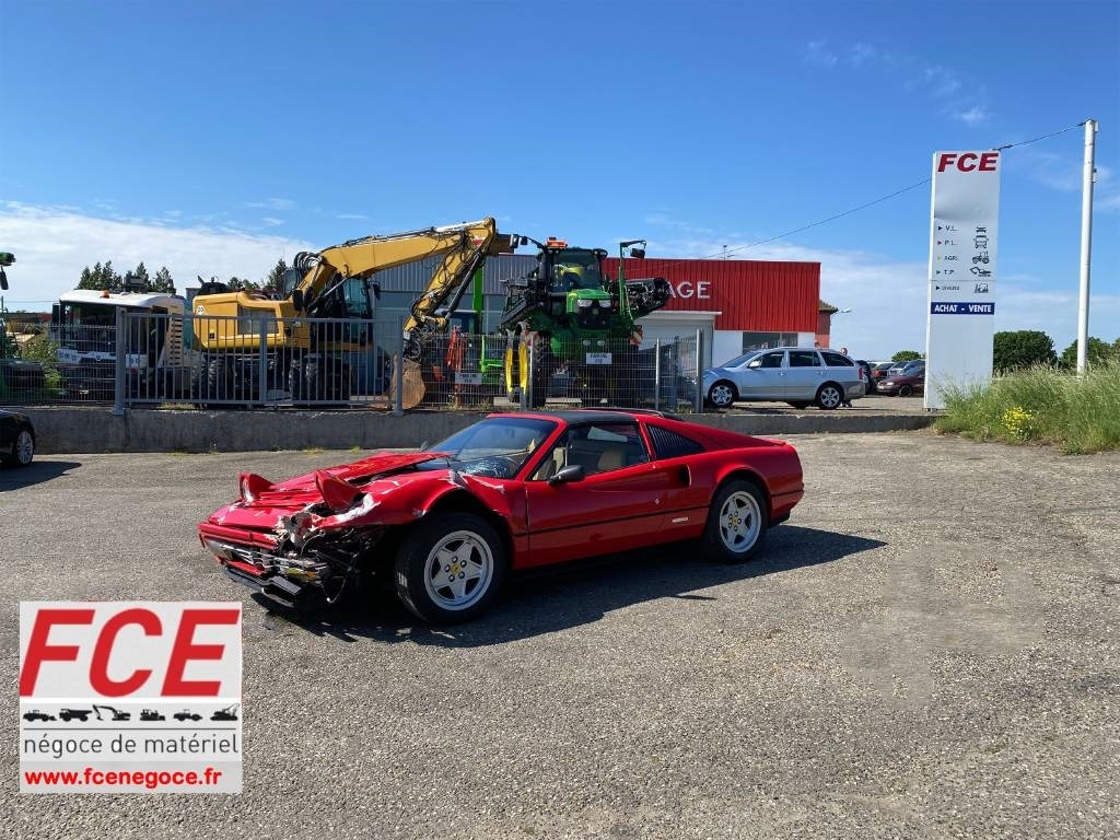 Ferrari 328 GTS / Origine Française endommagé - Coche: foto 1 Ferrari 328 GTS / Origine Française endommagé - Coche: foto 1