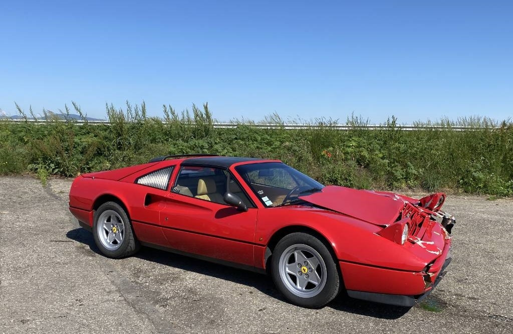 Ferrari 328 GTS / Origine Française endommagé - Coche: foto 4 Ferrari 328 GTS / Origine Française endommagé - Coche: foto 4