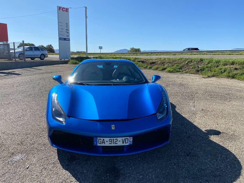 Ferrari 488 SPIDER -Carte Grise Française endommagé - Coche: foto 3 Ferrari 488 SPIDER -Carte Grise Française endommagé - Coche: foto 3