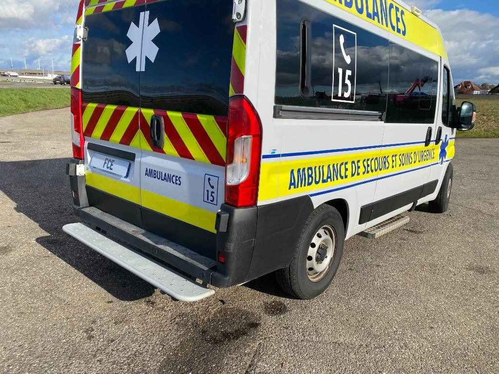 Furgoneta caja cerrada Fiat LES DAUPHINS/DUCATO TORINO 2.3M-Jet 160 endommagée: foto 50