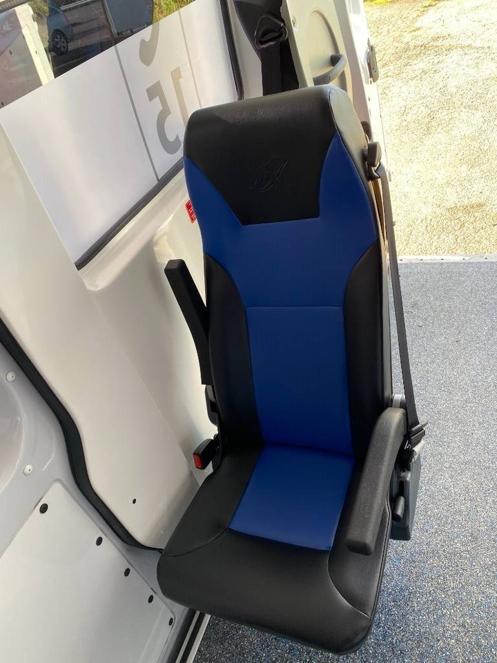 Furgoneta caja cerrada Fiat LES DAUPHINS/DUCATO TORINO 2.3M-Jet 160 endommagée: foto 23