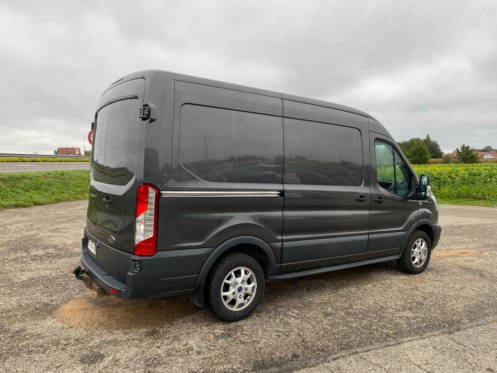 Ford TRANSIT L2H2 2.0 TDCI EcoBlue 130 A Réparer - Furgoneta caja cerrada: foto 4 Ford TRANSIT L2H2 2.0 TDCI EcoBlue 130 A Réparer - Furgoneta caja cerrada: foto 4