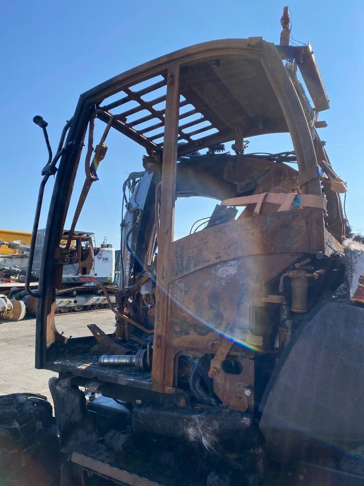 Excavadora de ruedas Mecalac 7 MWR Origine Française endommagée: foto 20
