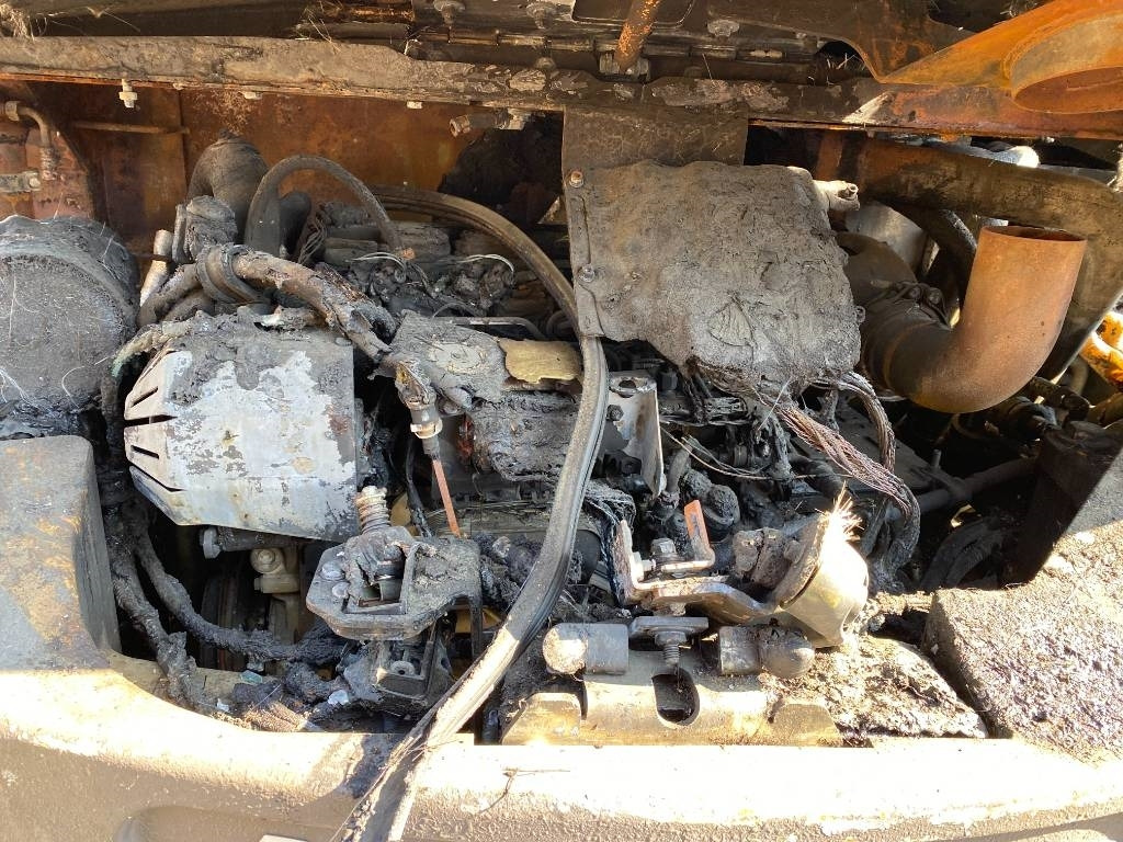 Excavadora de ruedas Mecalac 7 MWR Origine Française endommagée: foto 8