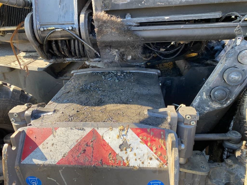Excavadora de ruedas Mecalac 7 MWR Origine Française endommagée: foto 17