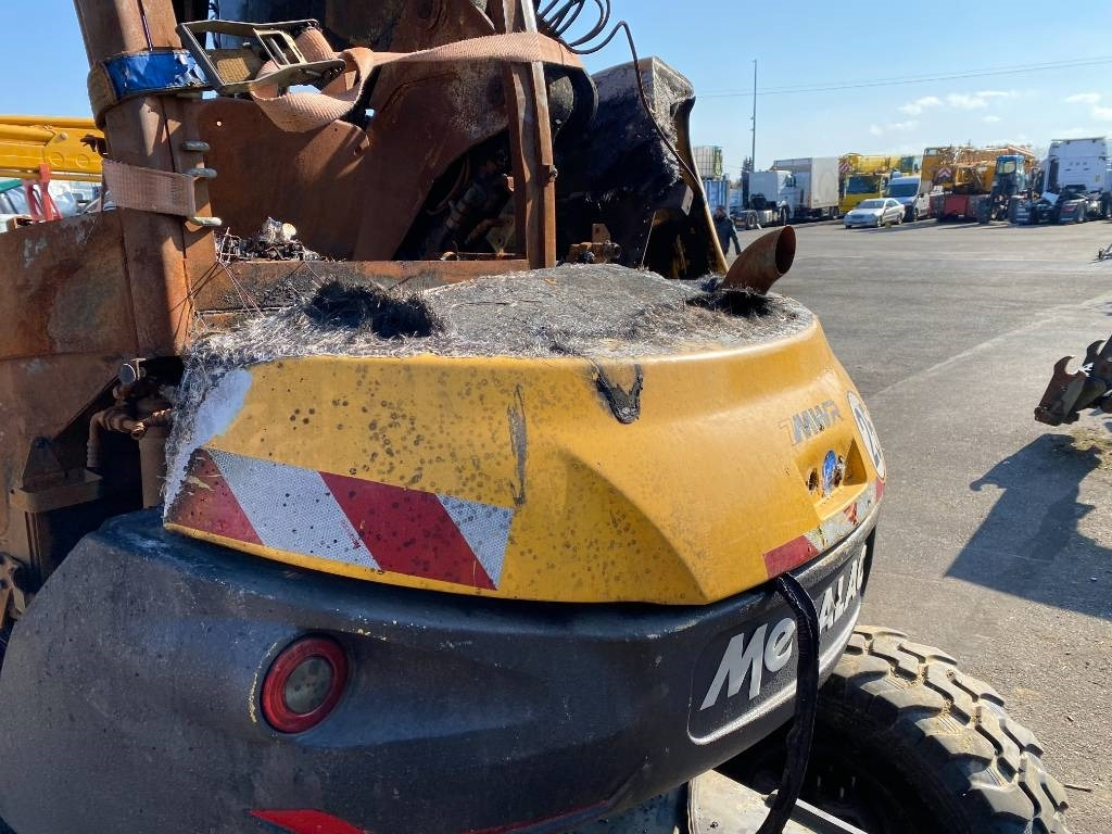 Excavadora de ruedas Mecalac 7 MWR Origine Française endommagée: foto 23