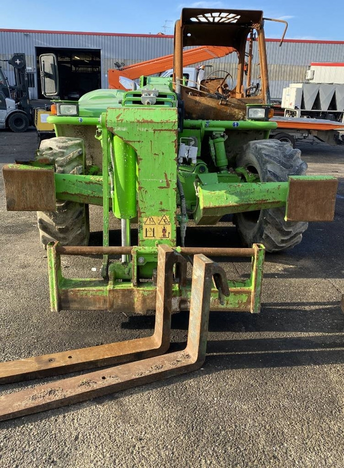 Merlo P40.17 / 1er Main endommagé - Manipulador telescópico: foto 2 Merlo P40.17 / 1er Main endommagé - Manipulador telescópico: foto 2