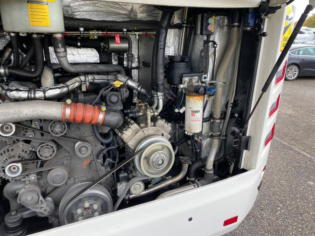 Autobús suburbano Otokar ULYSO-T Cummins e6/316Ps endommagé: foto 38 Autobús suburbano Otokar ULYSO-T Cummins e6/316Ps endommagé: foto 38