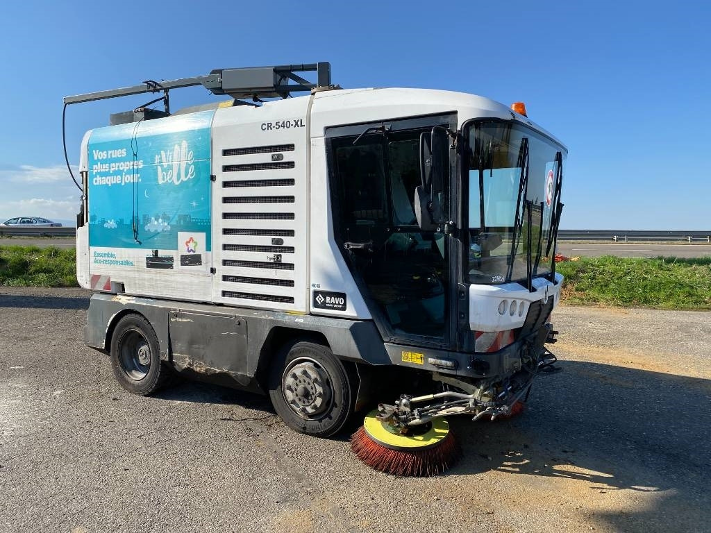 Ravo CR 540 Euro6 Certificat CE / Origine Française - Barredora vial: foto 3 Ravo CR 540 Euro6 Certificat CE / Origine Française - Barredora vial: foto 3