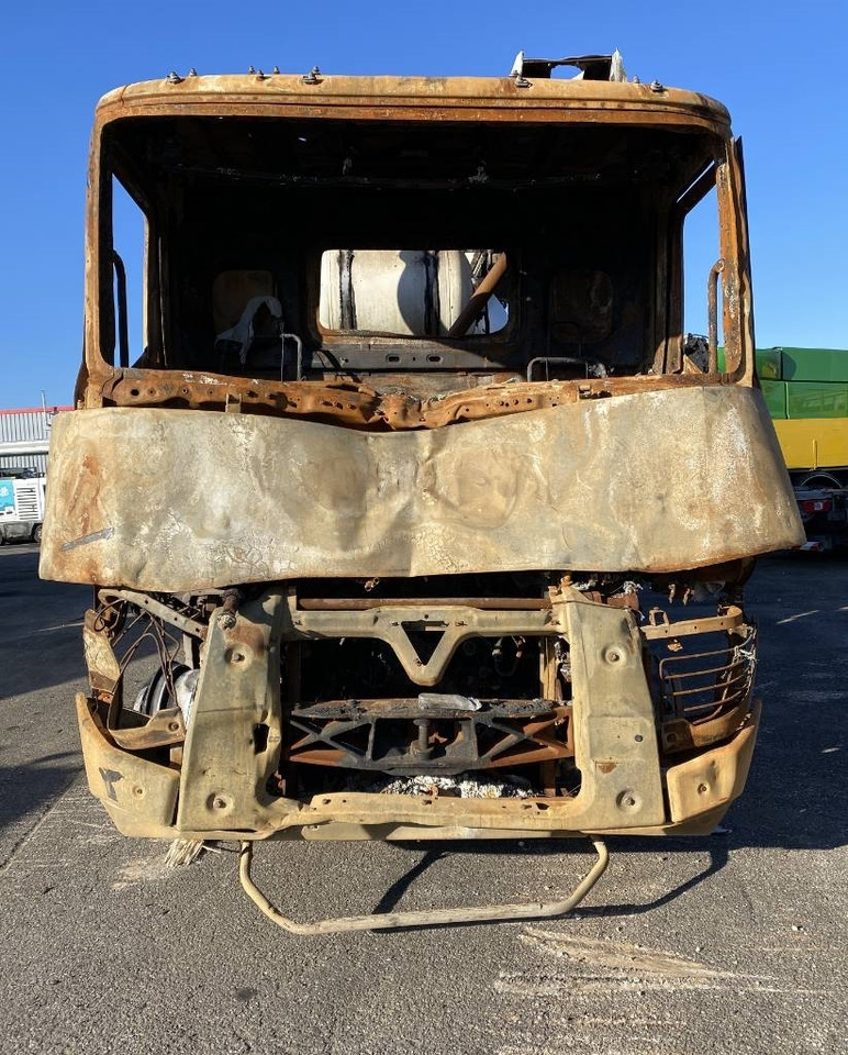 Renault C430 /IMER LT8.7-SL / ROTATHEAM TS13 - Camión hormigonera: foto 2 Renault C430 /IMER LT8.7-SL / ROTATHEAM TS13 - Camión hormigonera: foto 2