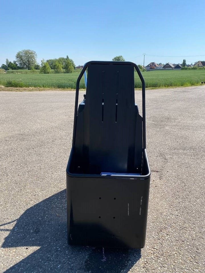 Toyota BT/MOVIT TSE 150-708 1er MAIN endommagé - Remolcadora: foto 5 Toyota BT/MOVIT TSE 150-708 1er MAIN endommagé - Remolcadora: foto 5