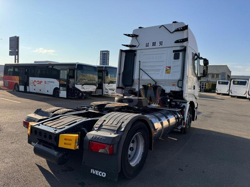 Cabeza tractora Iveco STRALIS 460 MIX LNG/CNG: foto 6