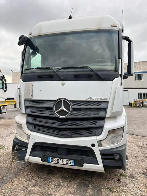 Mercedes ACTROS 1845 - Cabeza tractora: foto 3 Mercedes ACTROS 1845 - Cabeza tractora: foto 3