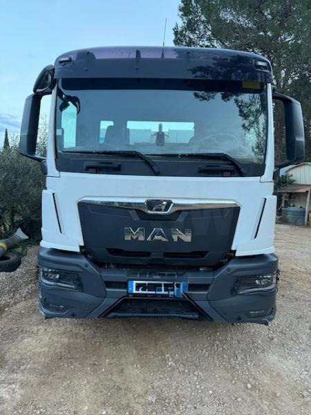 MAN TGS 18-360 Ampiroll benne - Camión volquete: foto 2 MAN TGS 18-360 Ampiroll benne - Camión volquete: foto 2